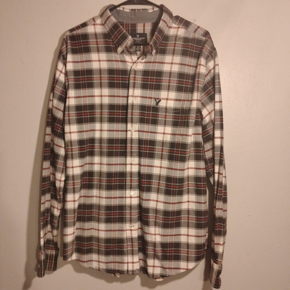 American Eagle , Xlarge, Old School Plaid(creme,Black ,Red,) 90s,Y2k, Button Up,